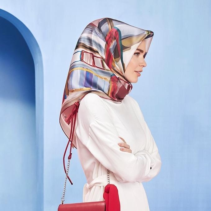 Armine Silk Hijab Honeycomber - Beautiful Hijab Styles