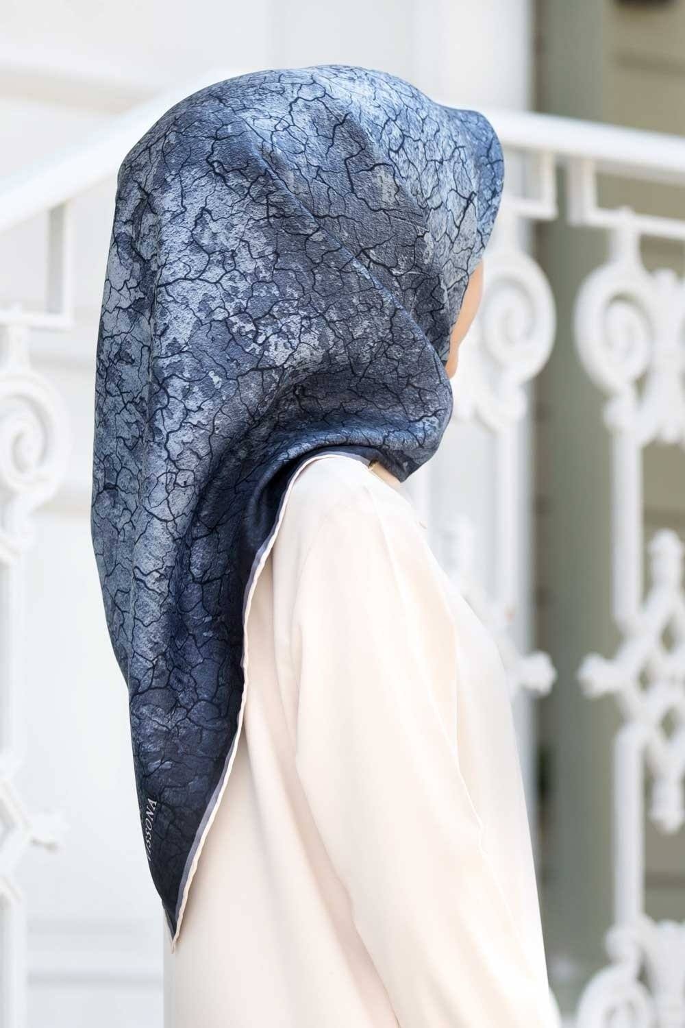Vissona Everyday Silk Scarf Blue Marble - Beautiful Hijab Styles