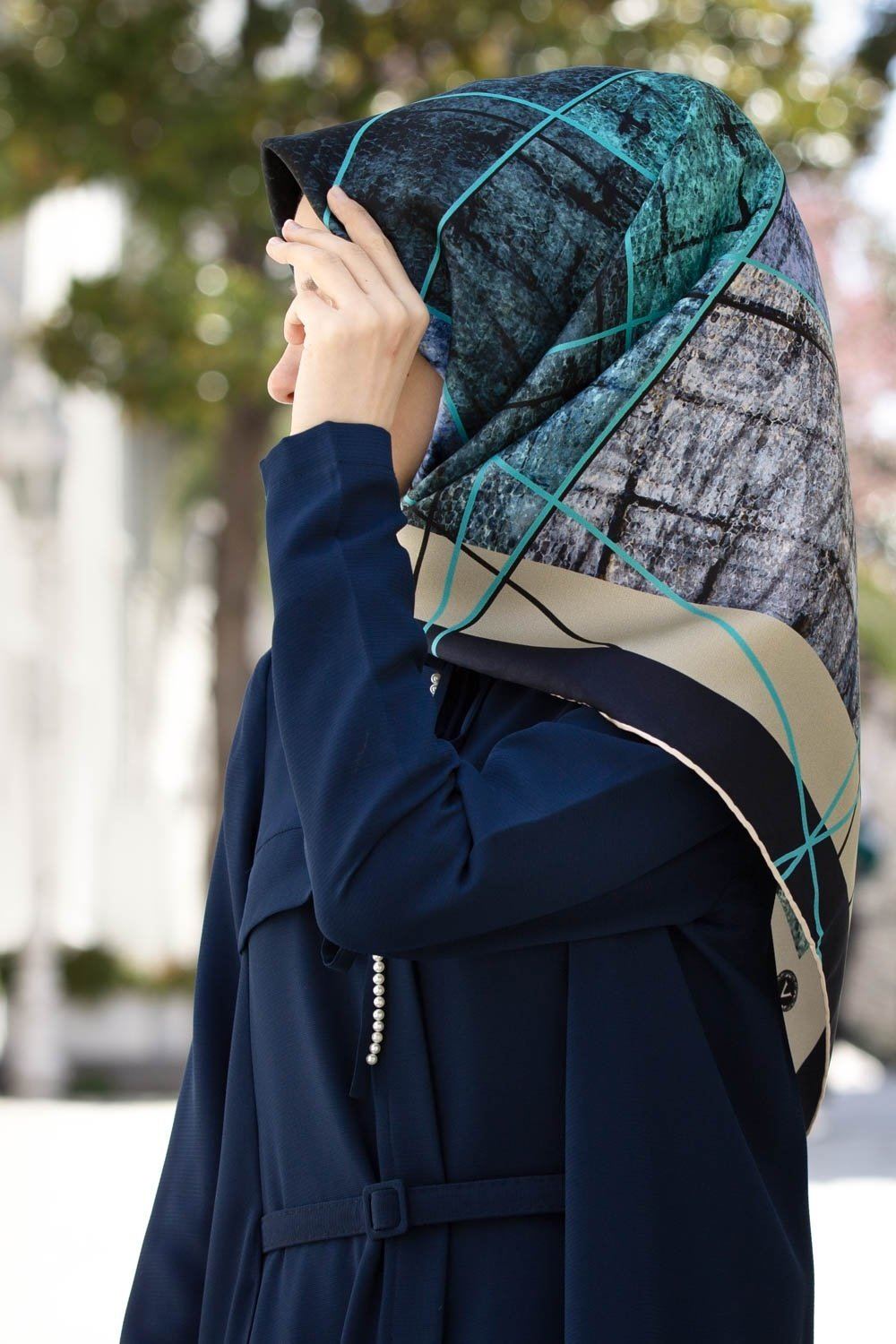 Vissona Kimmy Silk Twill Scarf No. 6 - Beautiful Hijab Styles
