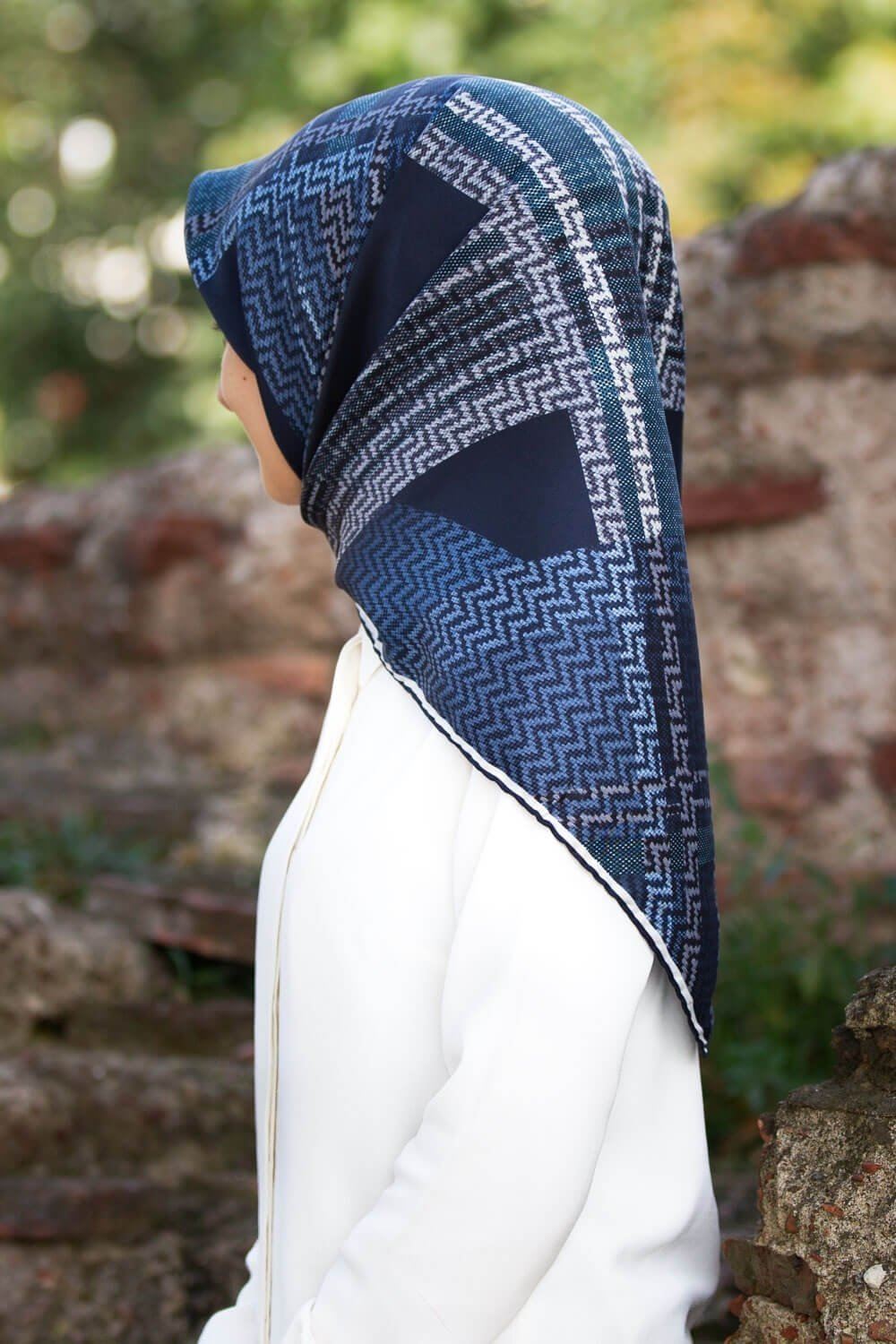 Vissona June Silk Twill Scarf No. 1 - Beautiful Hijab Styles
