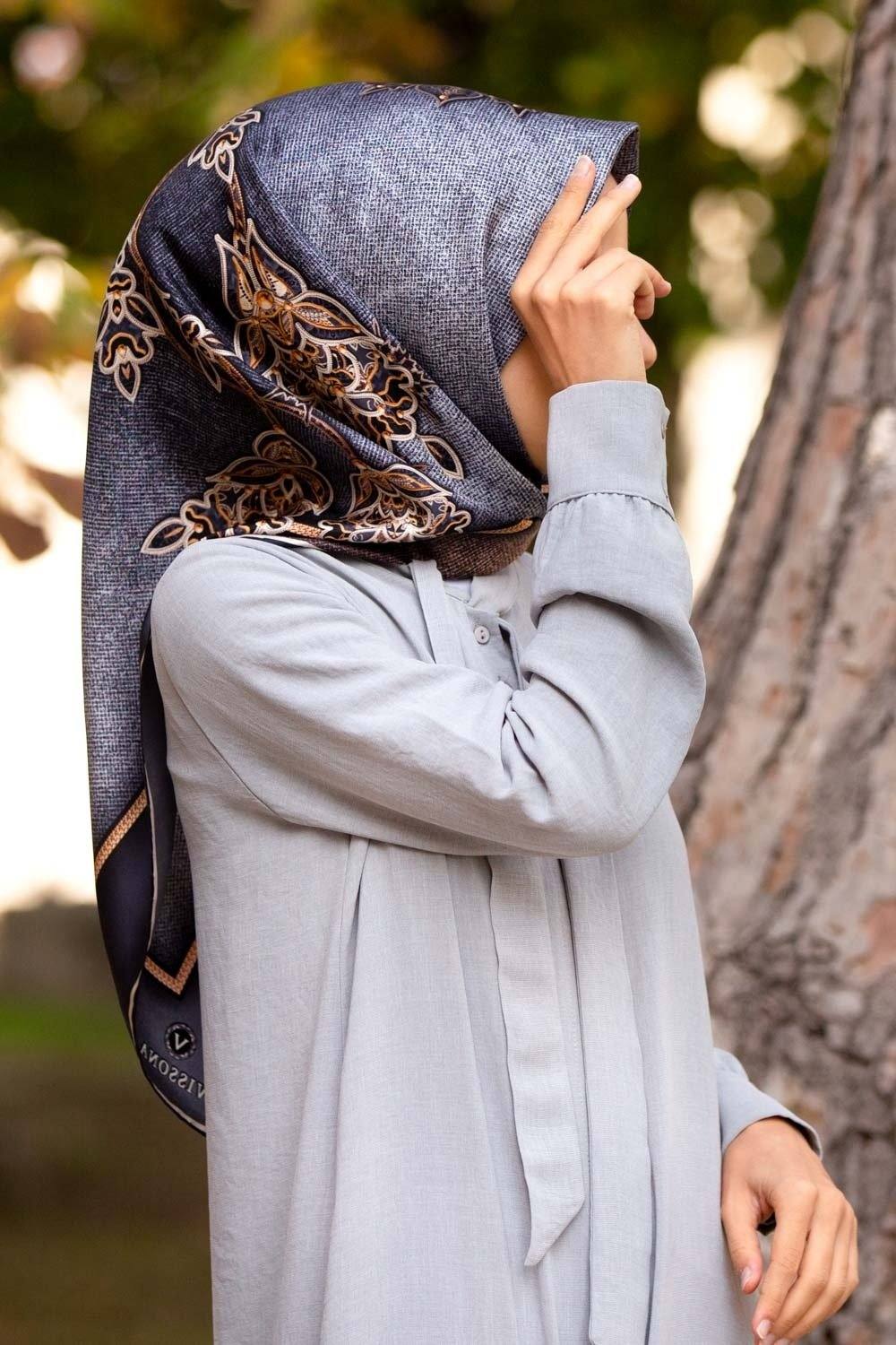 Vissona Nura Silk Twill Scarf No. 9 - Beautiful Hijab Styles