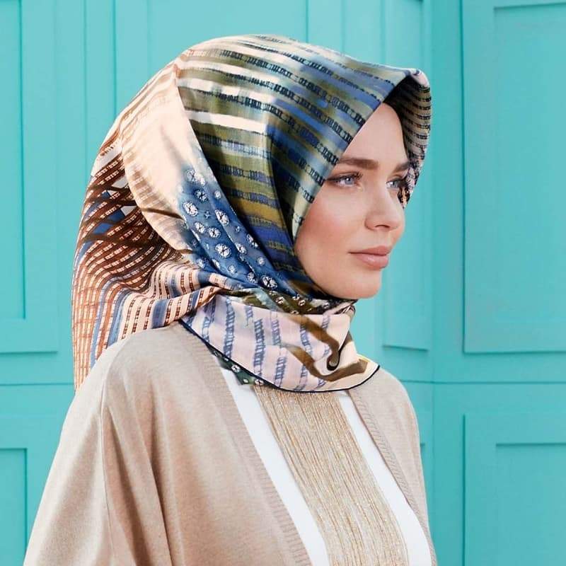 Armine : Aida Square Silk Hijab - Beautiful Hijab Styles