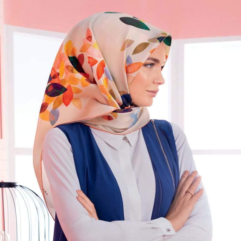 Armine : Alyna Turkish Scarf for Fall - Beautiful Hijab Styles