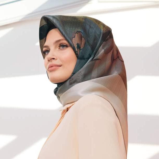 Armine Lara Silk Head Wrap No. 1 - Beautiful Hijab Styles