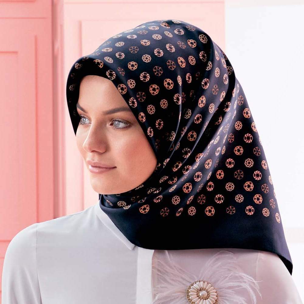 Armine : Anise Beautiful Classy Modest Head Wrap - Beautiful Hijab Styles