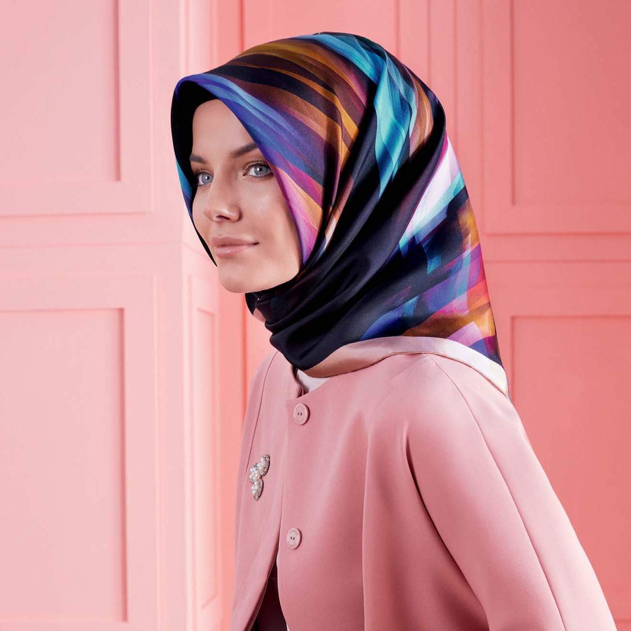 Armine : Agoda Fabulous Silk Hijab - Beautiful Hijab Styles