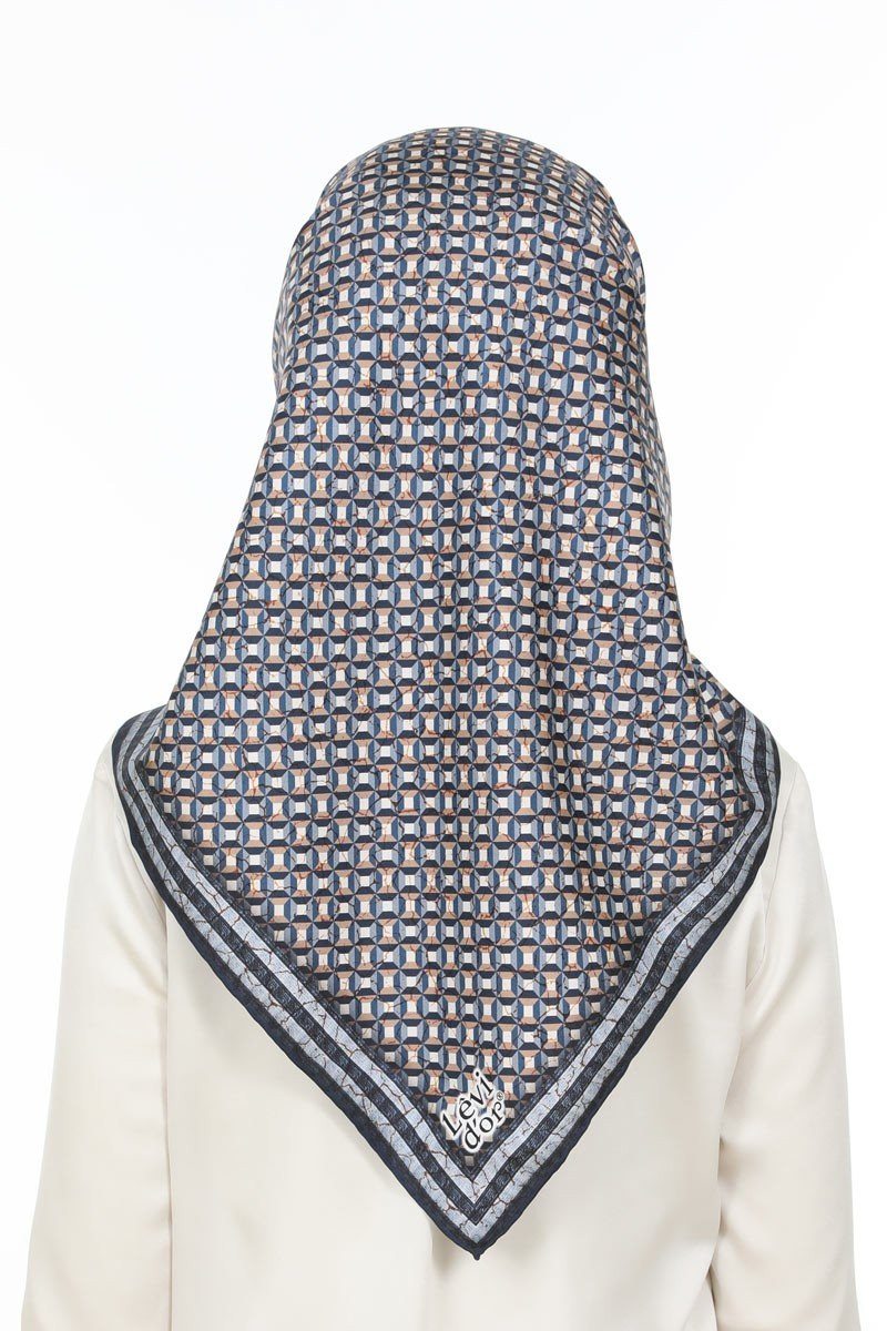 Levidor Salinah Stylish Silk Scarf V.6 - Beautiful Hijab Styles
