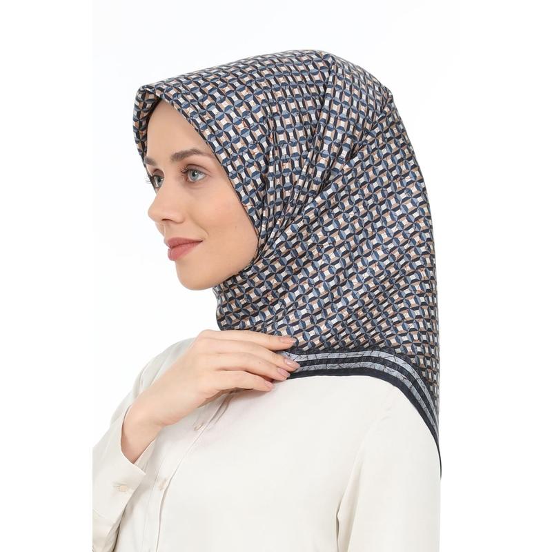 Levidor Salinah Stylish Silk Scarf V.6 - Beautiful Hijab Styles
